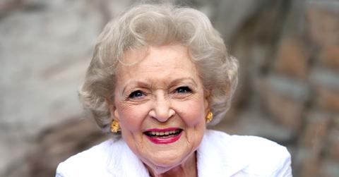 Betty White 97 Birthday Wish Waiting Robert Redford To Call