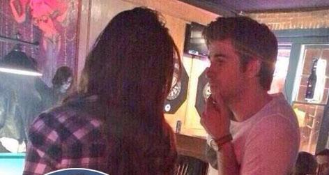 //nina dobrev liam hemsworth twitter