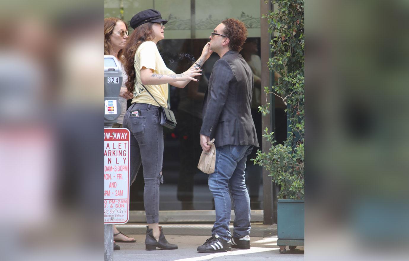 Big Bang Star Johnny Galecki Cavorts With Much Younger Girlfriend