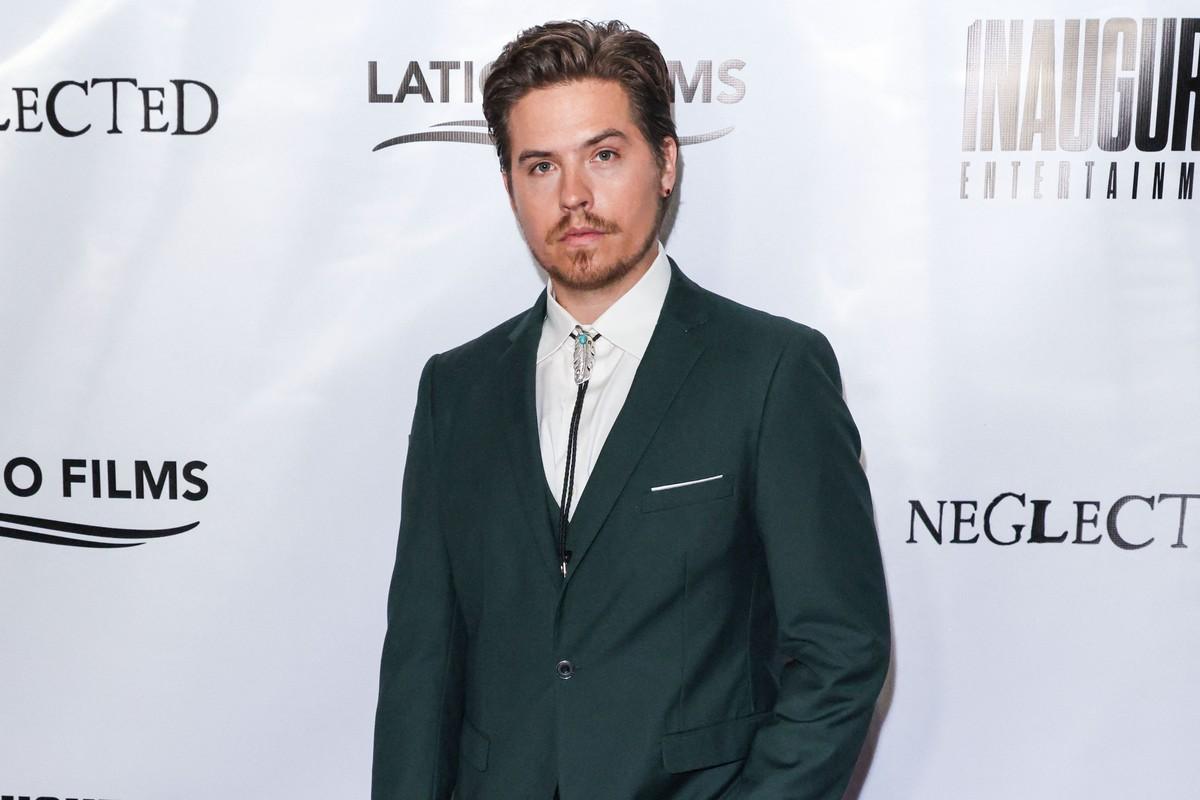 Dylan Sprouse publicly questioned Leto's interactions with female models in a 2018 social media post.