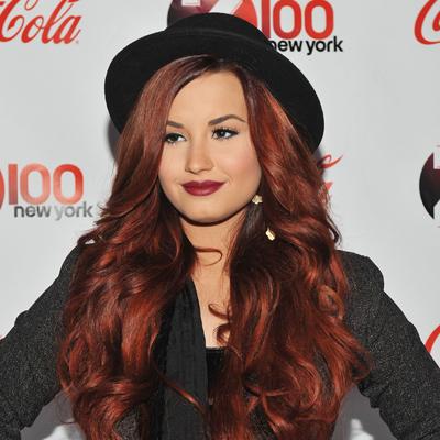 //demi_lovato