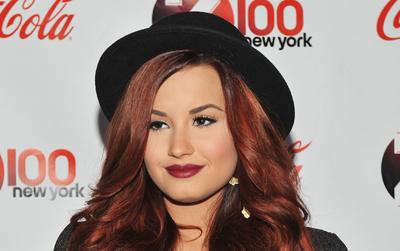 //demi_lovato