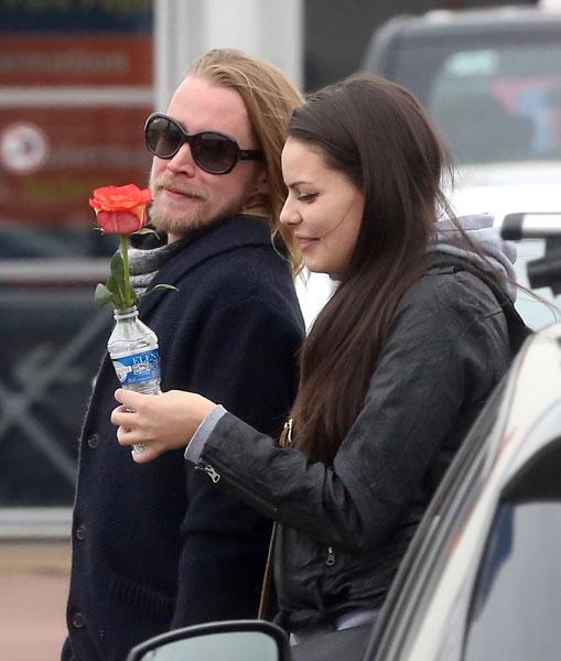 //macaulay culkin new girlfriend