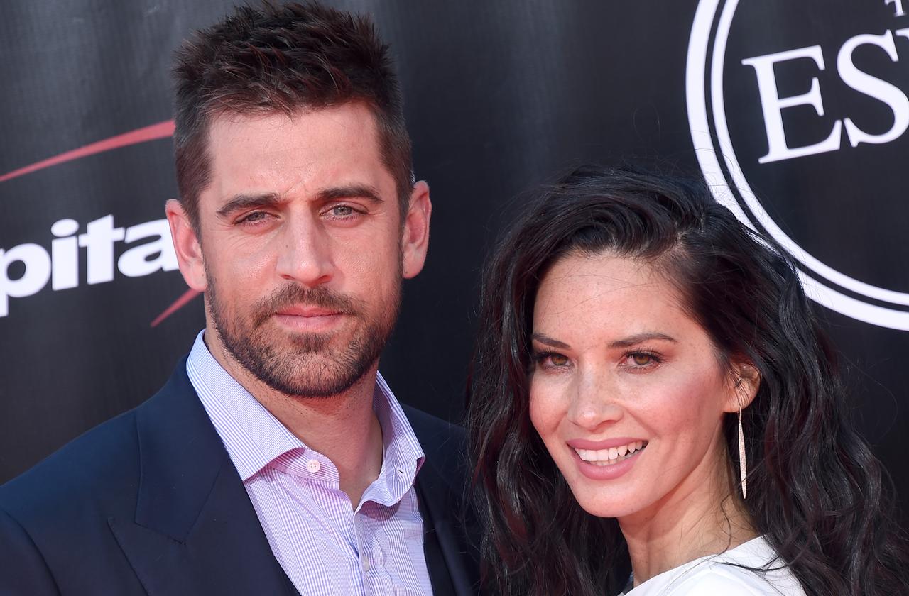 //aaron rodgers olivia munn breakup