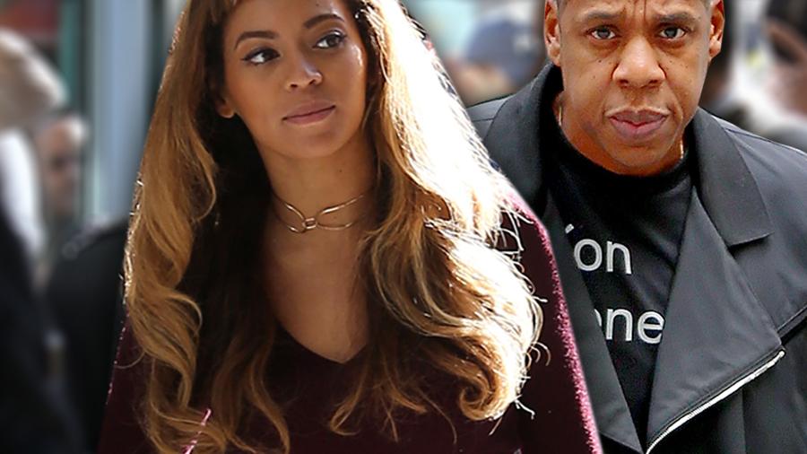 Jay Z and Beyoncé Attended a Nets Game Hours After Solange Video