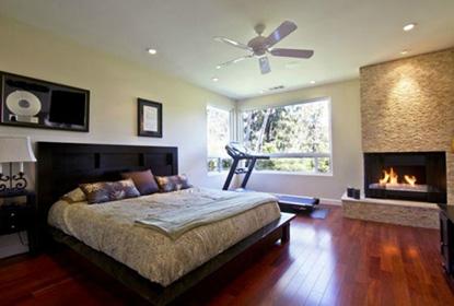 //david cook sells la home x_px