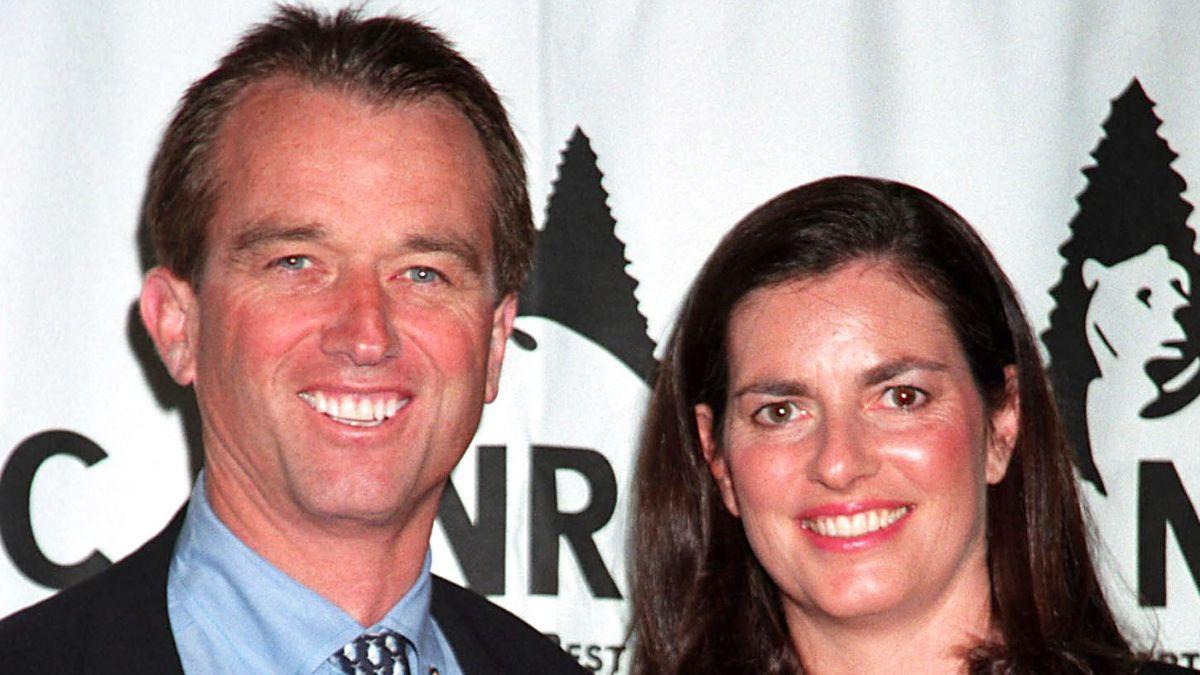 Photo of Robert F. Kennedy Jr., Mary Richardson
