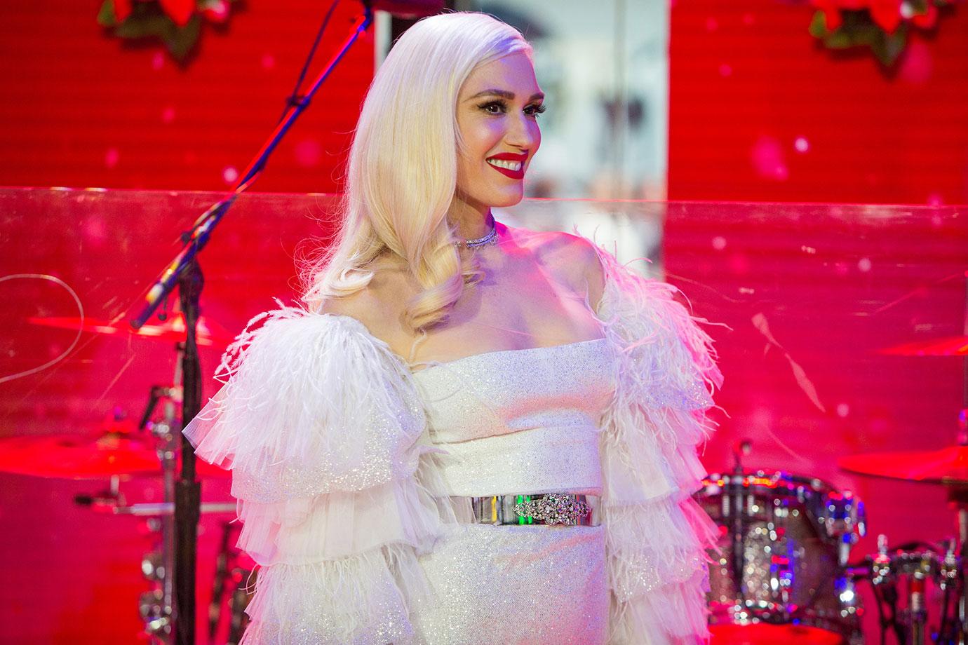 Gwen Stefani Spends Nearly 100 Thousand Dollars To Look Younger