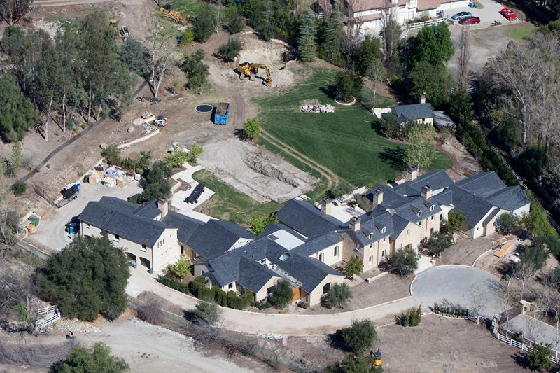 Kim Kardashian Kanye West Bel Air Mansion Financial Trouble Divorce