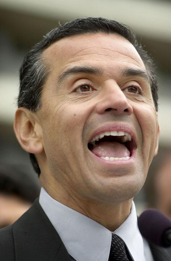 //antonio villaraigosa