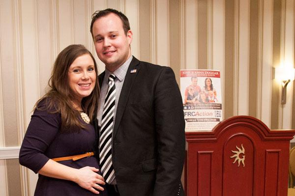 //josh duggar cheating anna duggar sex scandal extreme religion