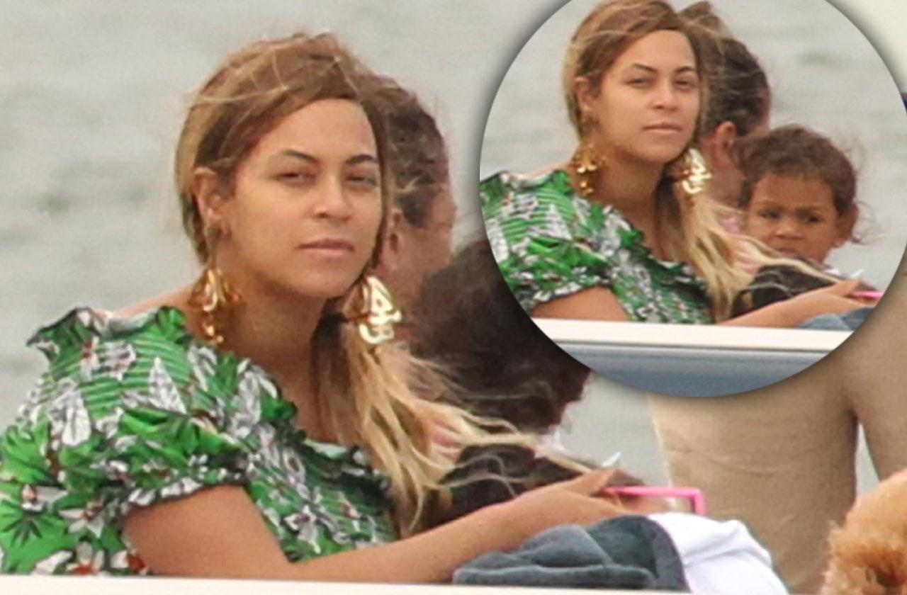 //Beyonce family yacht after twins pp