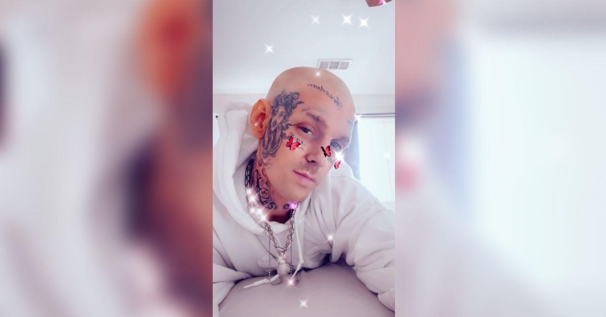 aaron carter unrecognizable after shaving head bald on tiktok