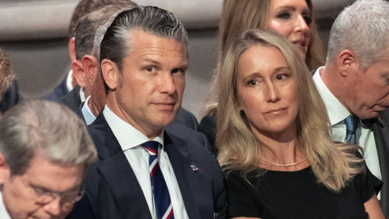 A photo of Pete Hegseth and Jennifer Rauchet Hegseth