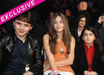 //blanket prince paris jackson sn