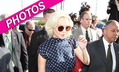 //lindsay lohan pokadots