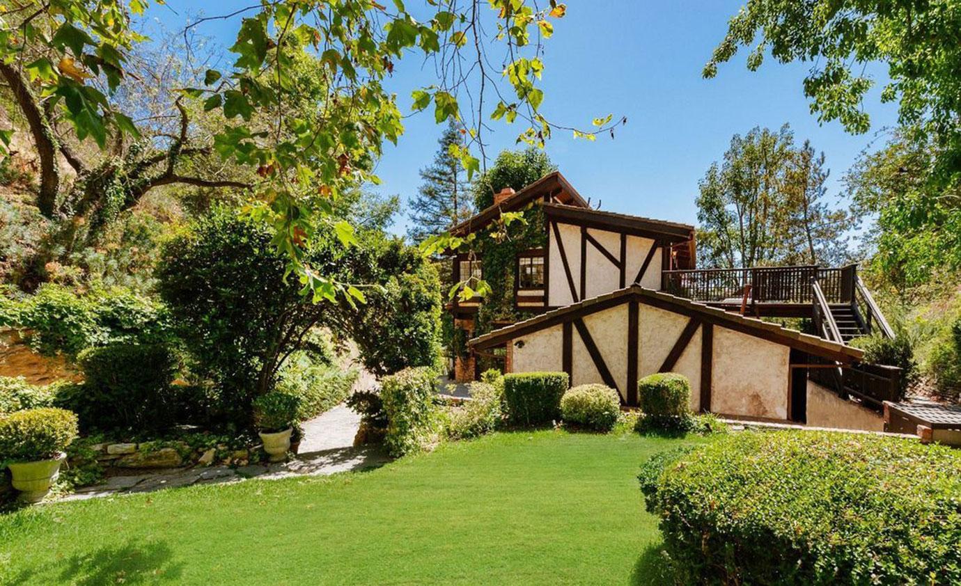 Cher Sells Her Beverly Crest Home For $2.5 Million