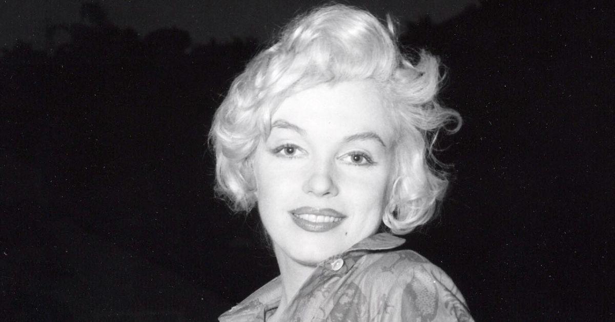 Marilyn Monroe card from estranged father up for auction