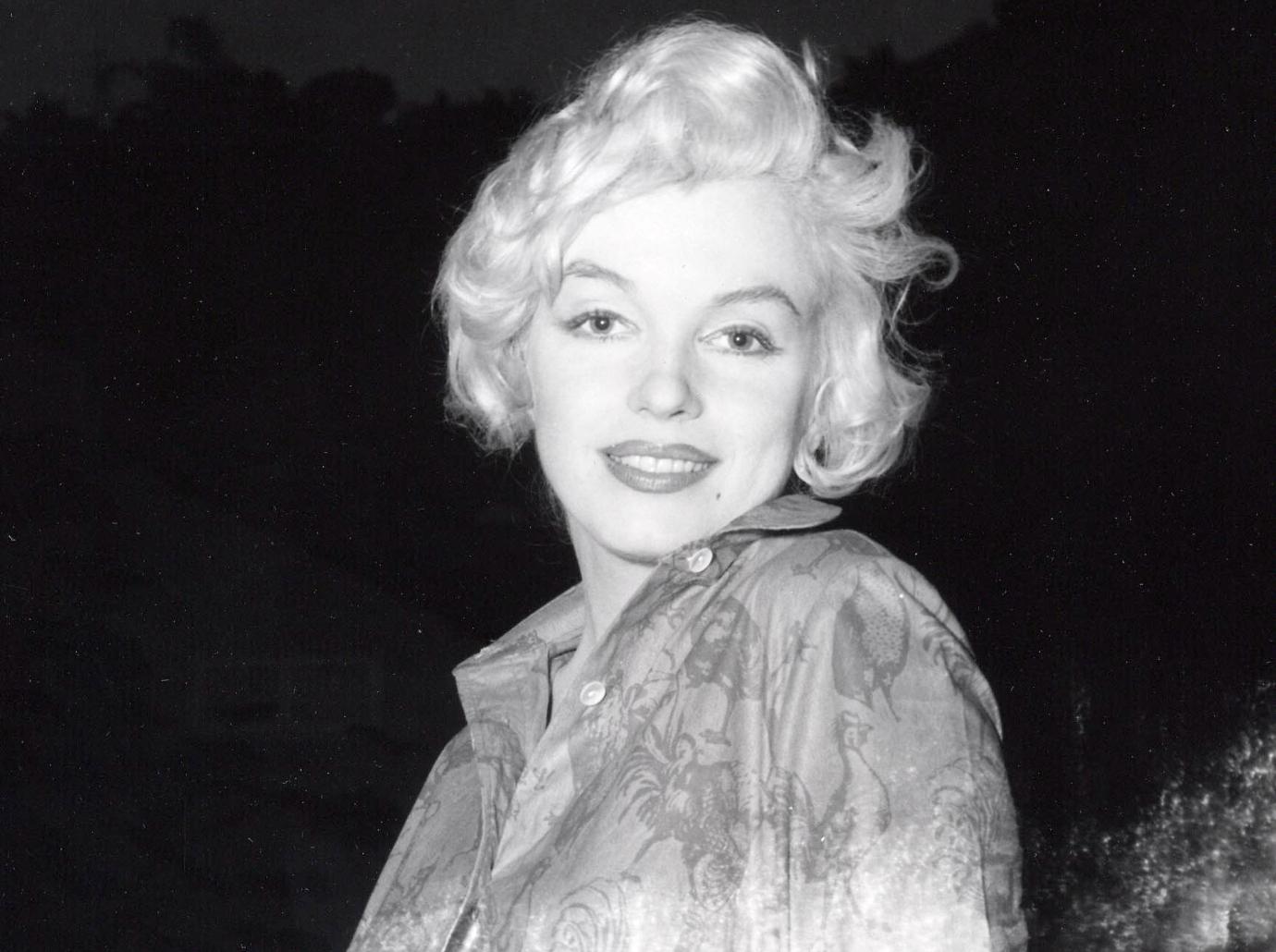 Madonna under fire for recreating Marilyn Monroe's death