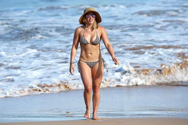 Hot Mama! Hilary Duff Flaunts Impressive Bikini Body On The Beach With Her  Son -- 8 Sizzling Photos