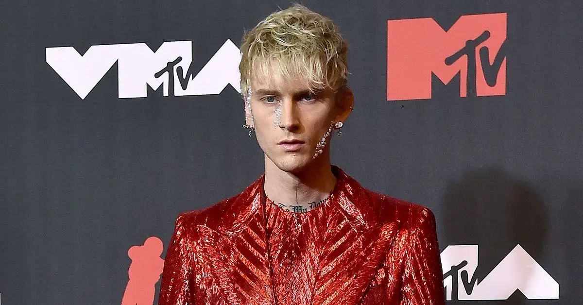 machine gun kelly disturbing links to sean diddy