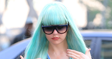 //amanda bynes square splash