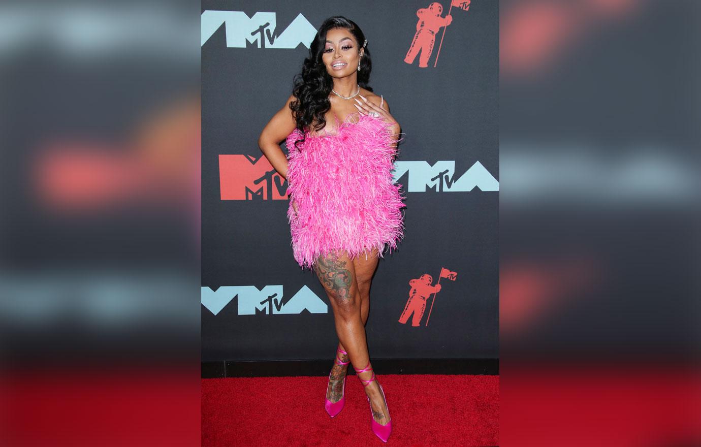 Blac Chyna Wears Kylie Jenner’s Pink Feather Dress