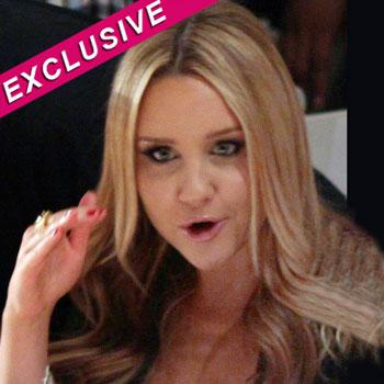 //amanda bynes lay low rehab