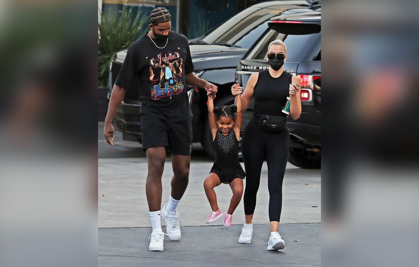 khloe kardashian focused co parenting tristan thompson no drama paternity lawsuit baby  r