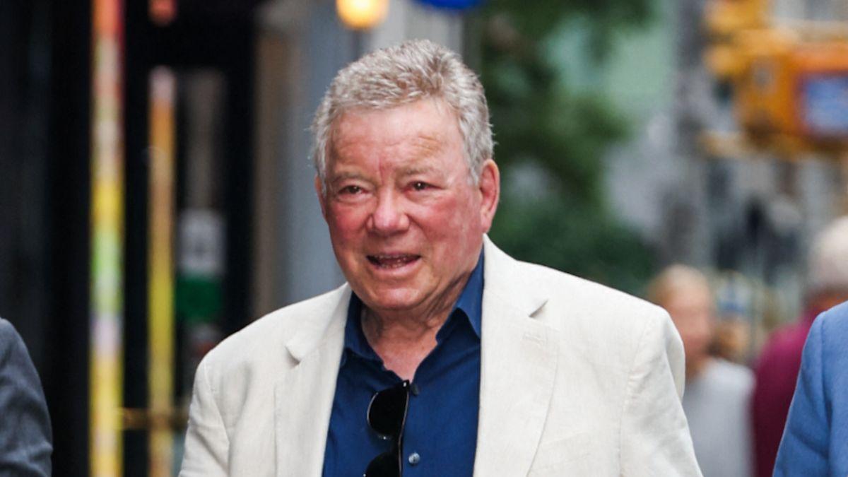 At the Saturn Awards in Los Angeles, Shatner appeared noticeably slimmer following major diet changes after years of health struggles.