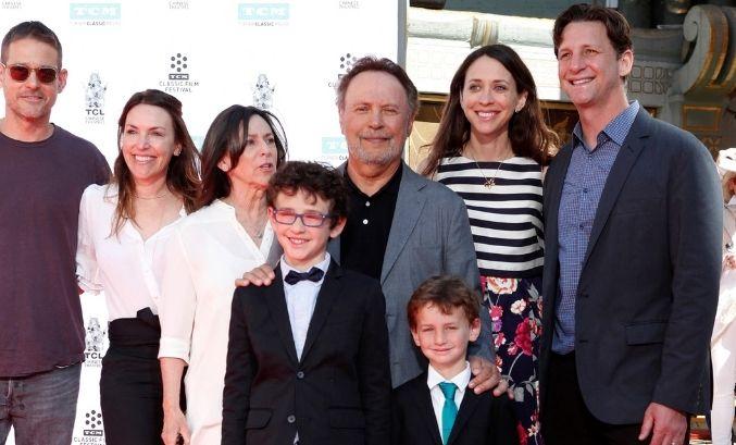 billy crystal loses m home of  years in la wildfire