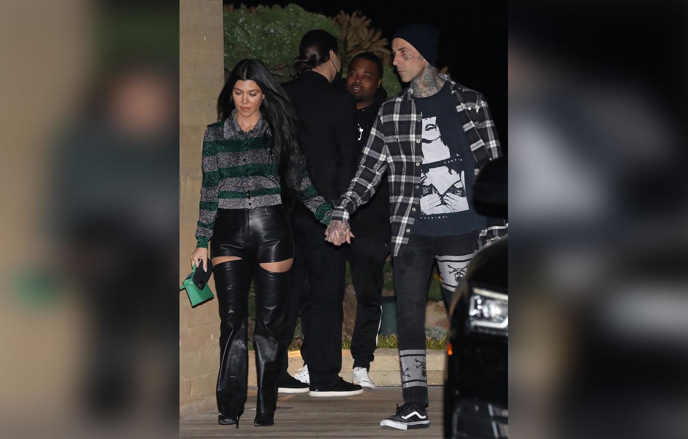 travis barker sad dinner kourtney kardashian photos blink  mark hoppus cancer