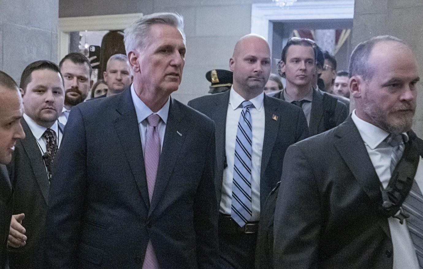 CNN Staffer Grumbles On Hot Mic Following Kevin McCarthy Speech