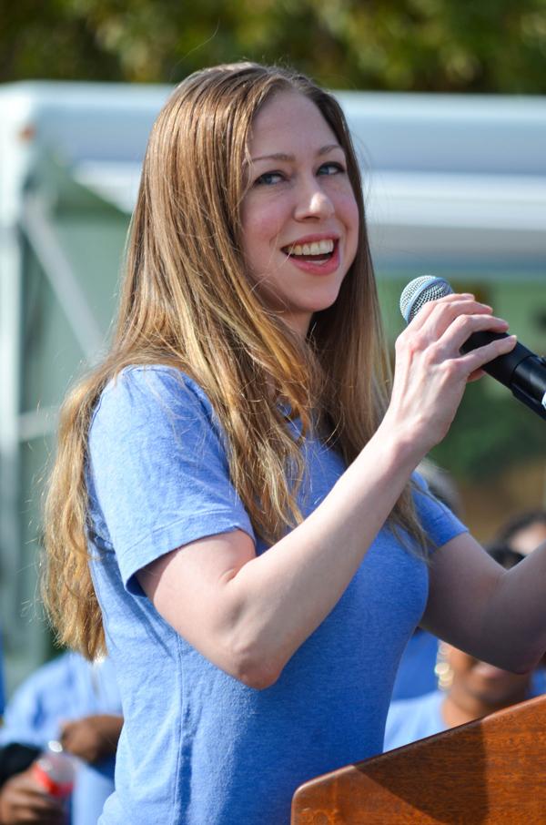 //chelsea clinton post baby body