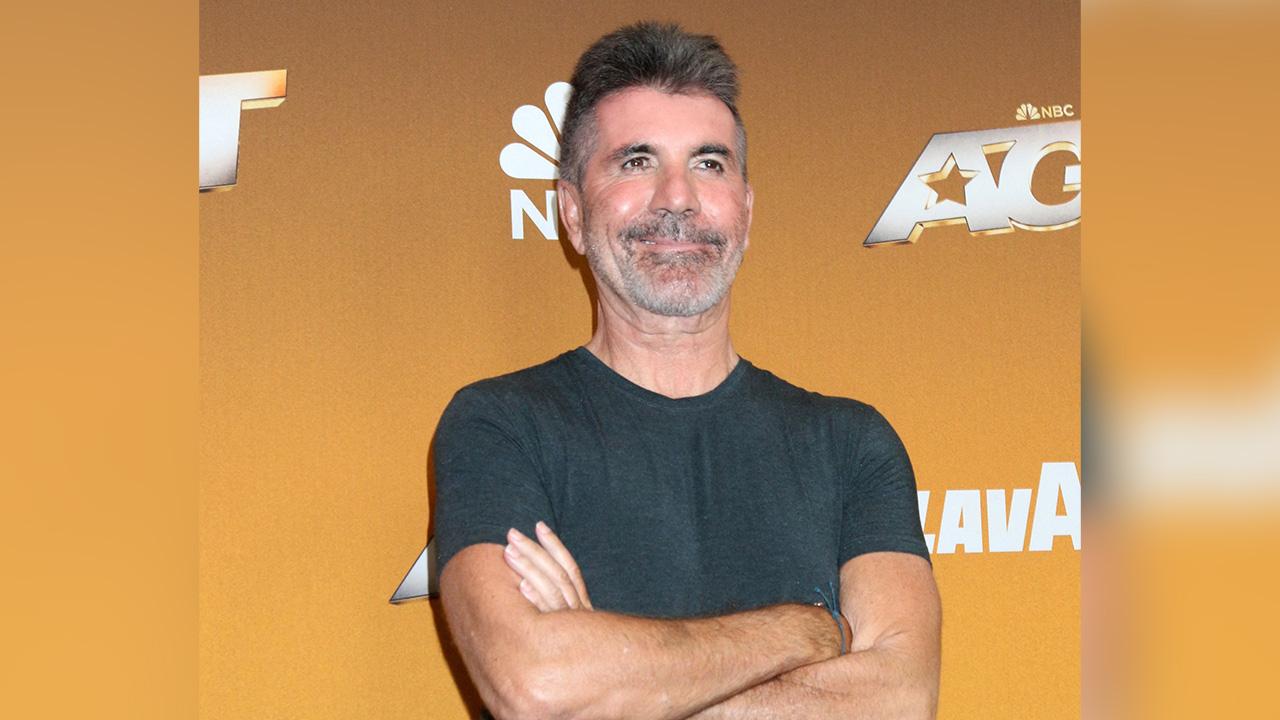 Sharon Osbourne accused Simon Cowell of letting her go due to her age.