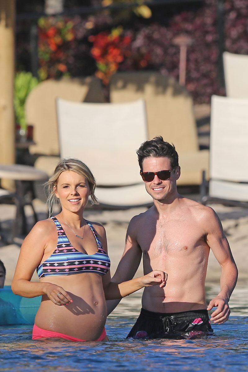 Ali Fedotowsky Pregnant Bikini Photos With Husband Kevin Manno