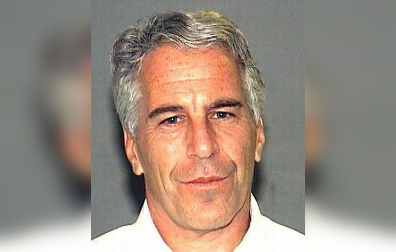 ghislaine maxwell trial first accuser testifies jeffrey epstein alleged madame