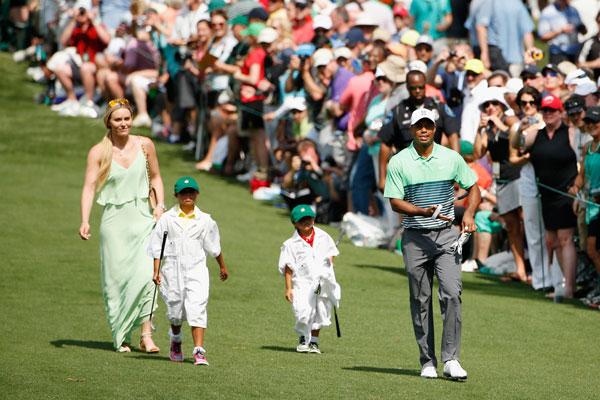 Lindsey Vonn & Tiger Woods Split -- Announce On Facebook