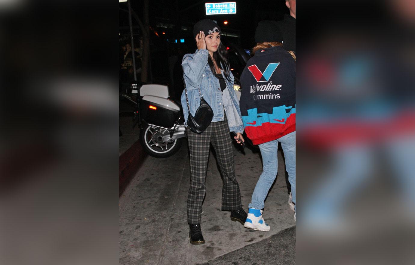 Olivia Jade Parties Amid Mom Lori Loughlin’s College Scandal