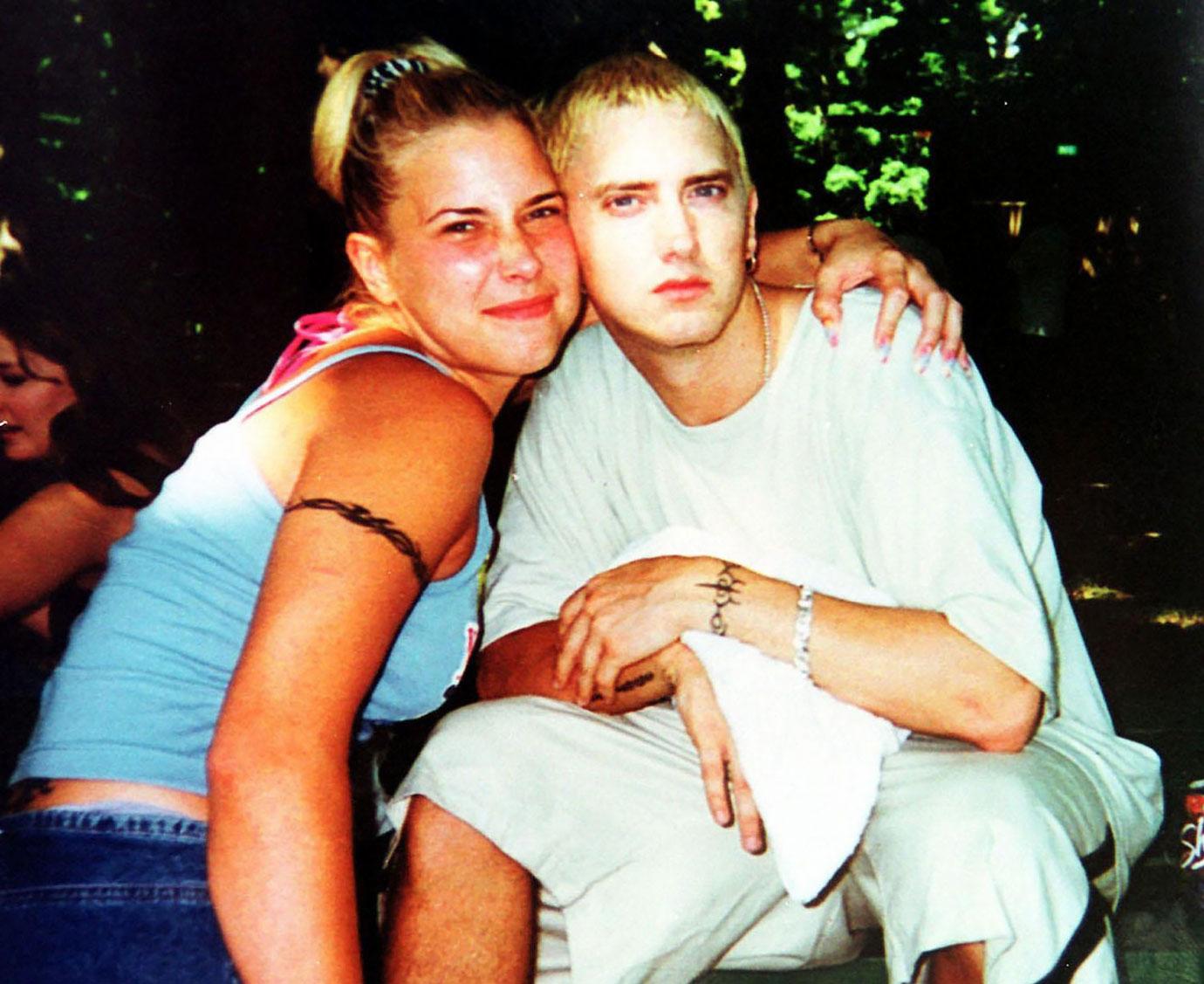 eminem ex wife kim scott  call leaked attempted suicide pills cutting legs note r