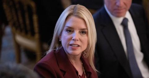 Photo of Pam Bondi