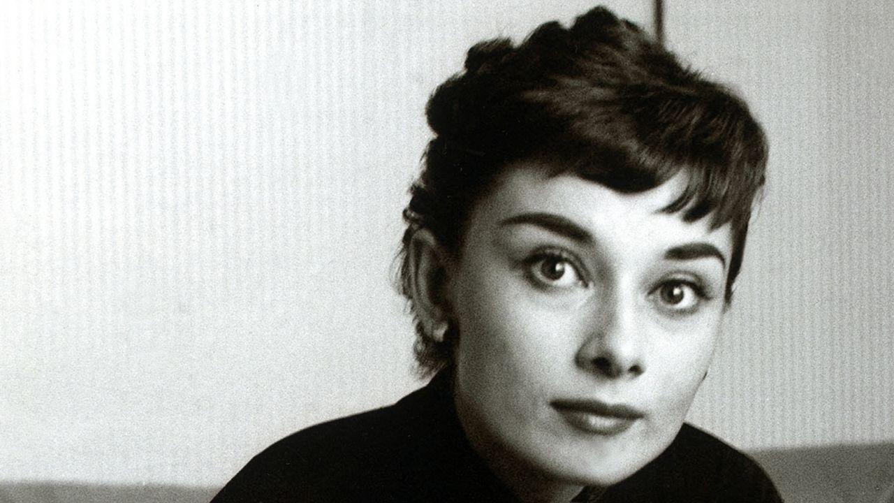 William Wyler apologized after making Hepburn cry to film an emotional scene in 'Roman Holiday.'