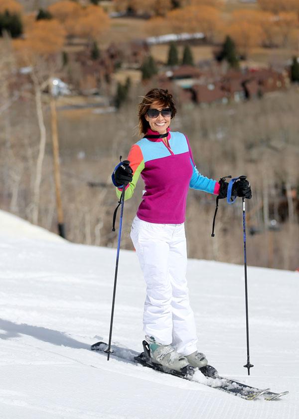 //Lady Gaga Celebrity Ski Smile Challenge