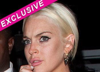 //lindsaylohan splashnews