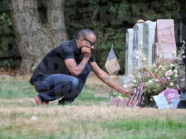 //bobbi kristina brown dead nick gordon grave collapse