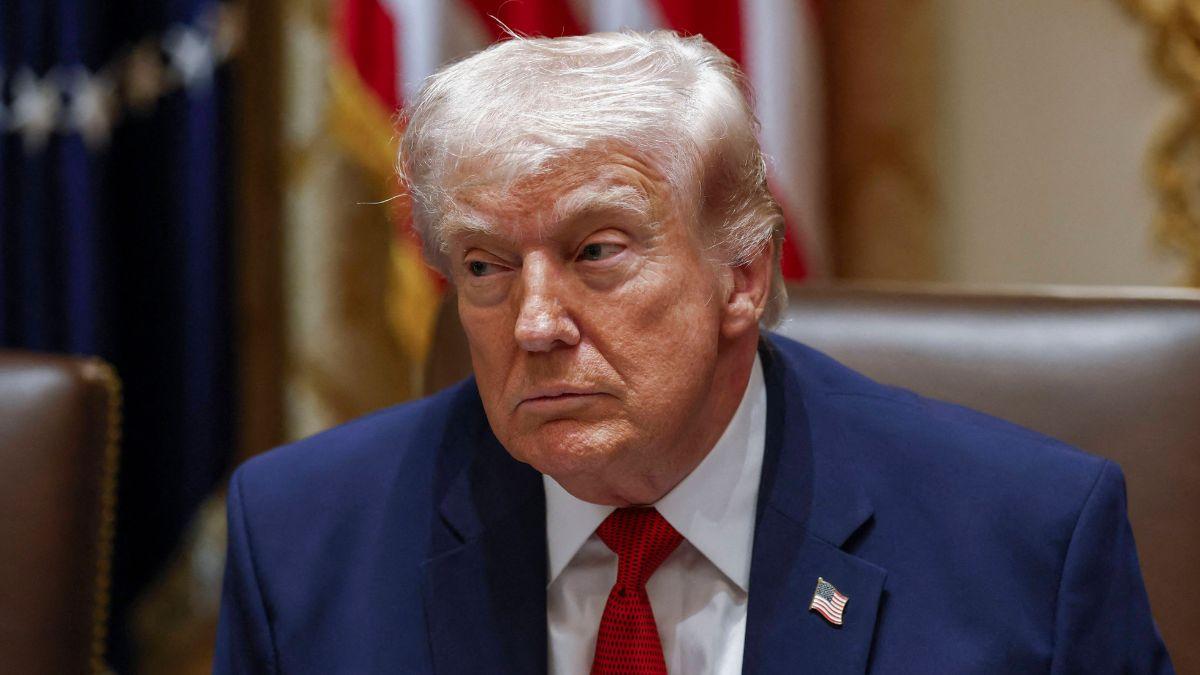 White House Scrambles To Shut Down Rumors Donald Trump Was Hospitalized