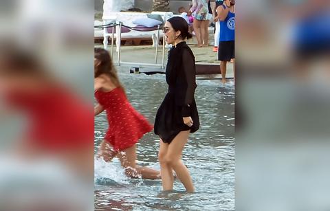 Kendall Jenner Shows Off Nipples In Wet Dress At Greek Beach Party