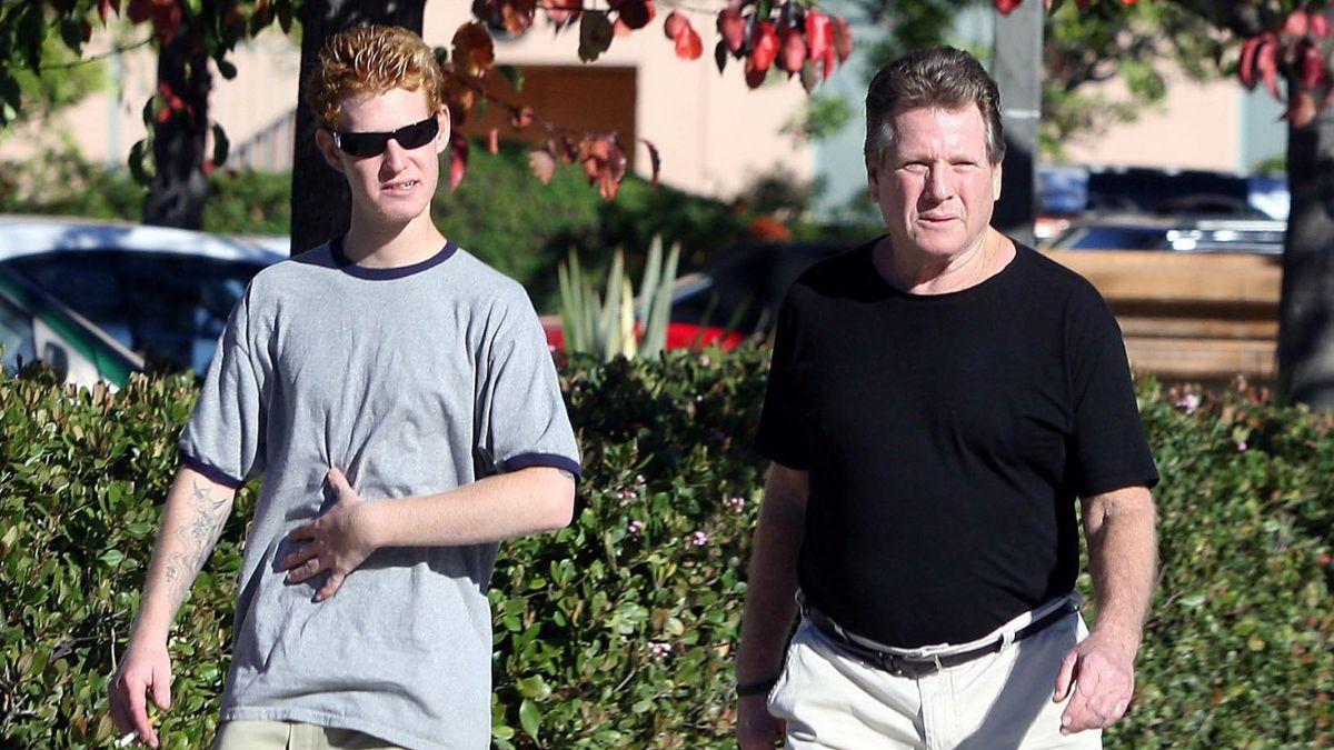 Ryan O'Neal and Redmond