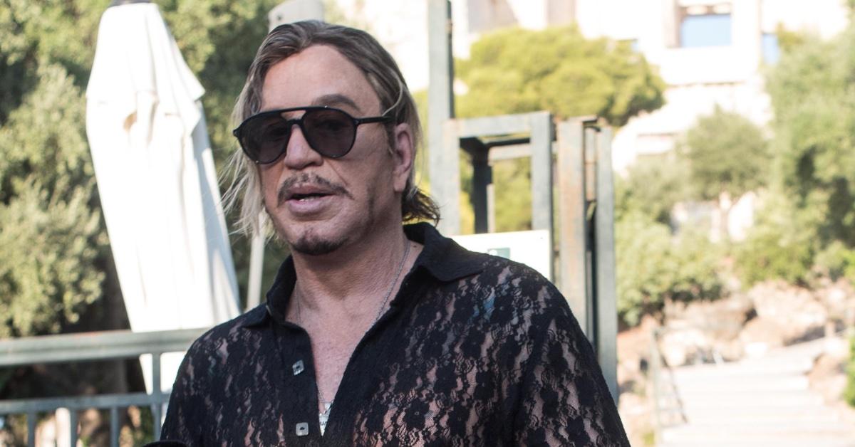 mickey rourke slams amber heard after johnny depp trial