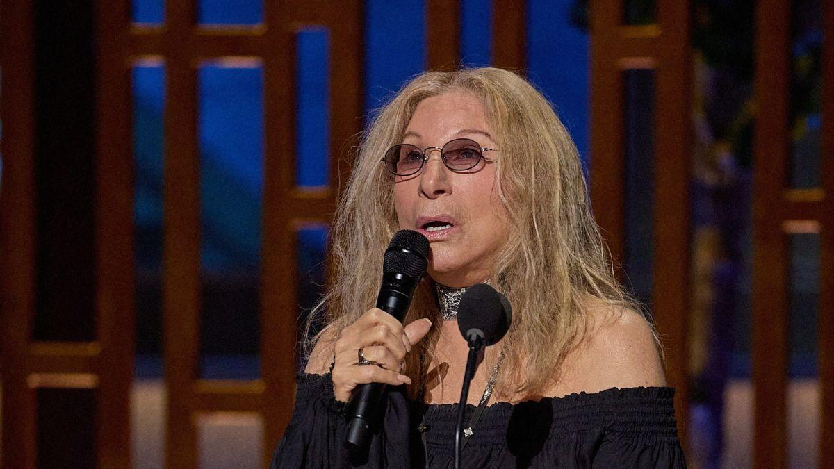 Barbra Streisand has allegedly become reclusive after her Robert Redford tribute backlash.
